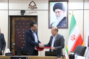 نشست هم اندیشی شرکت آب منطقه ای استان کهگیلویه و بویر احمد با نخبگان علم و دانش امضای تفاهم نامه میان شرکت آب منطقه ای و دانشگاه دولتی یاسوج